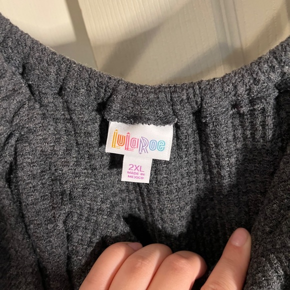 LulaRoe Gray Off the Shoulder CiciDress Size 2XL - Picture 2 of 2